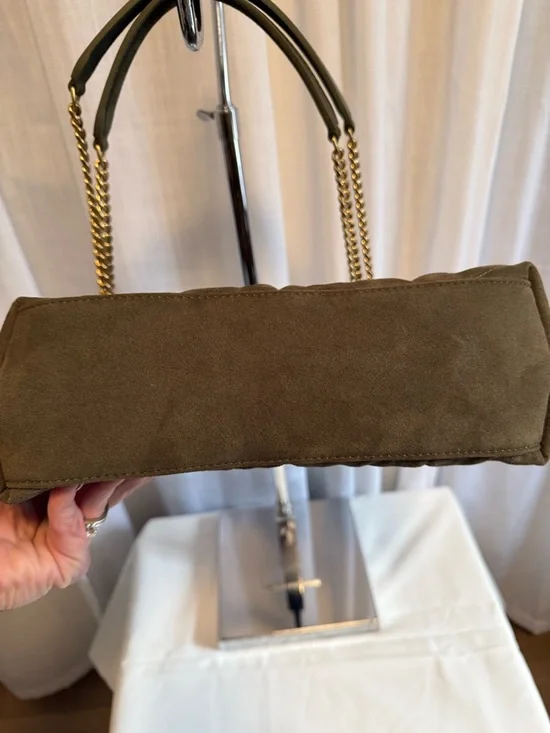 YSL Loulou puffer in suede - Picture 10 of 12